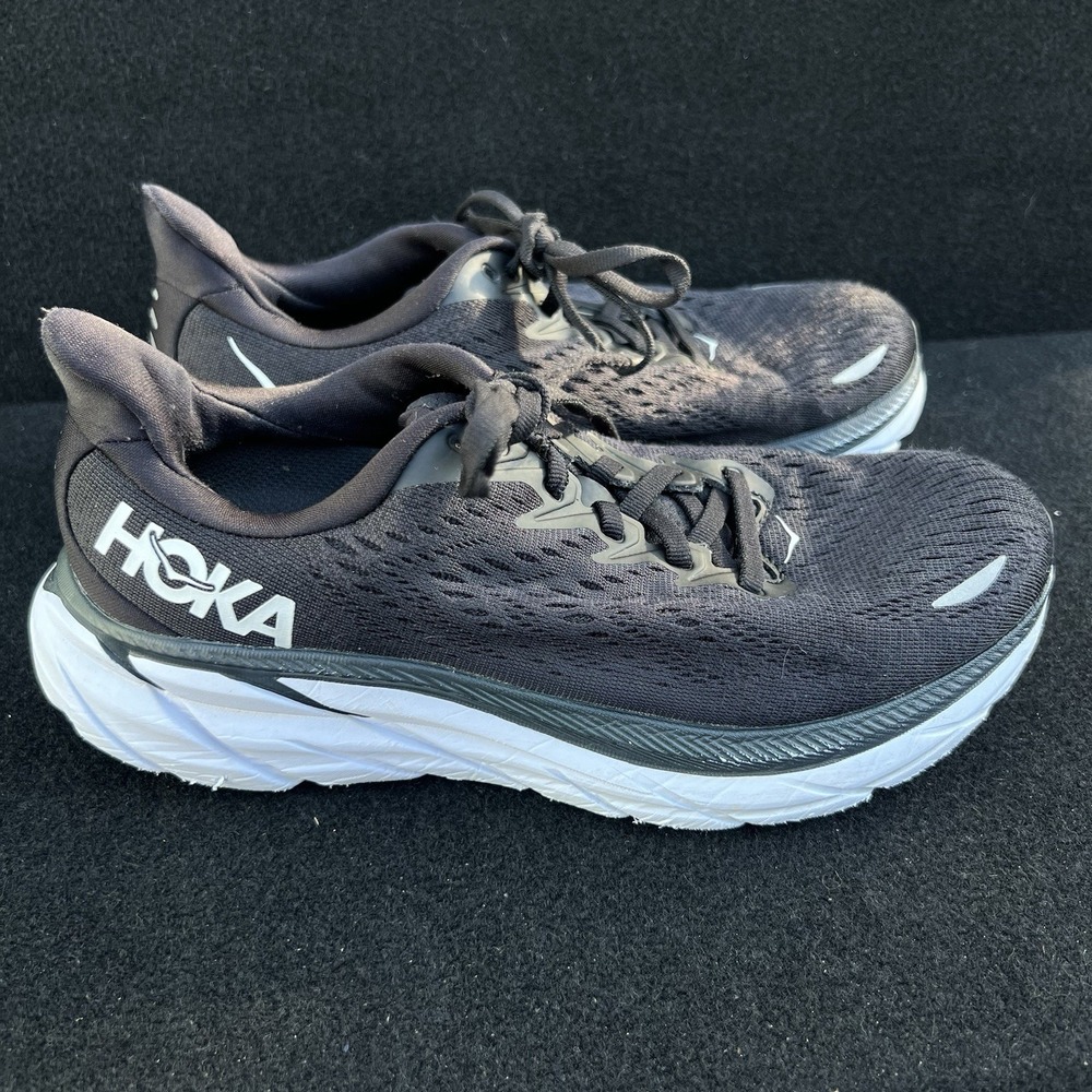 Women's Hoka One One Clifton 8 Size 7D Wide Sneakers Running Walking